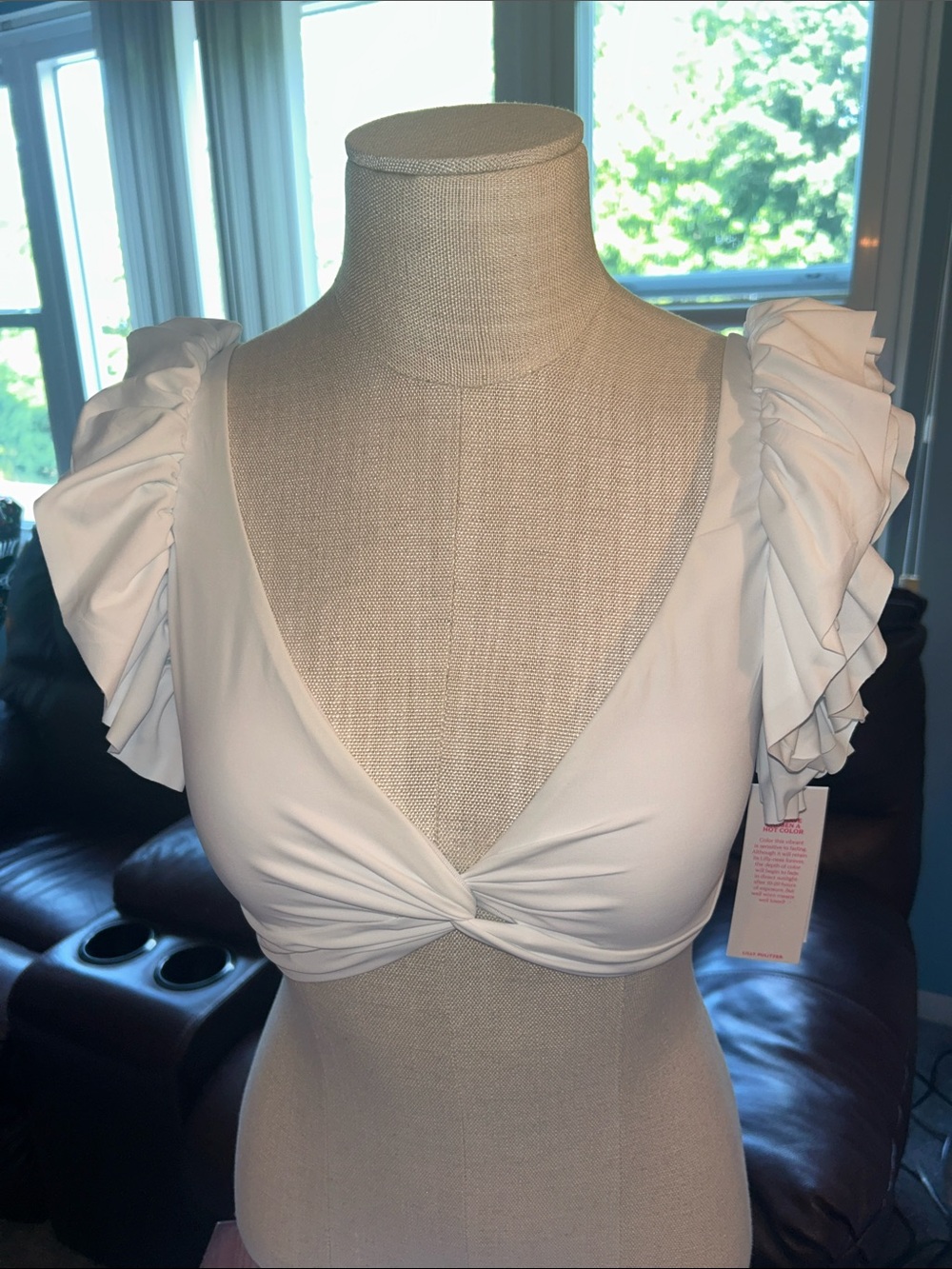 NWT- Lilly Pulitzer White Ruffle Sleeve Bikini Set - 2 pc Swimwear TOP 10 BOTT 8 - Picture 3 of 11